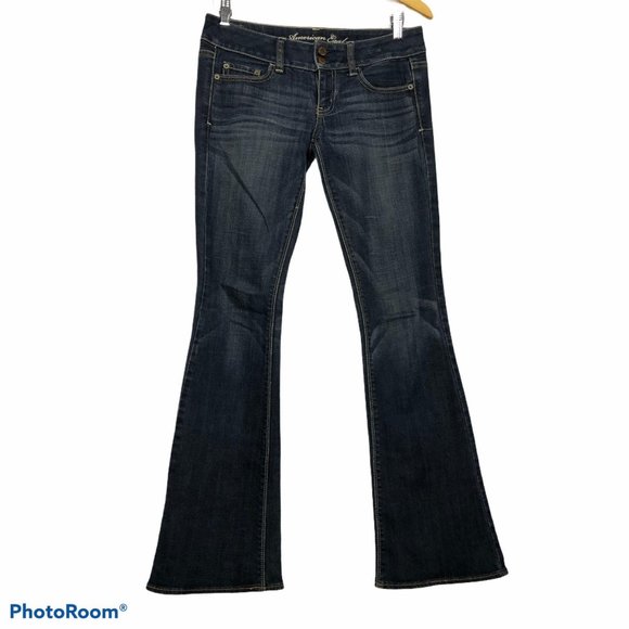 American Eagle Low Rise Artist Flare Denim Jeans